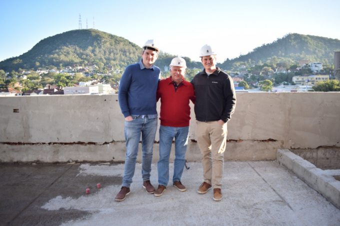 Imagem sobre 'Grupo CAST'